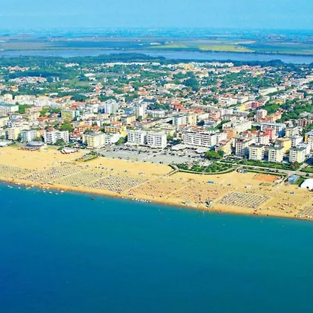 Vibrant With Pool-beahost * Bibione