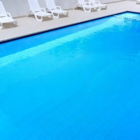 Apartmán Vibrant With Pool-beahost *